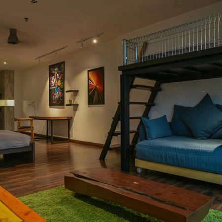 Atria Sofo Suites - เปอตาลิงจายา ภายนอก รูปภาพ