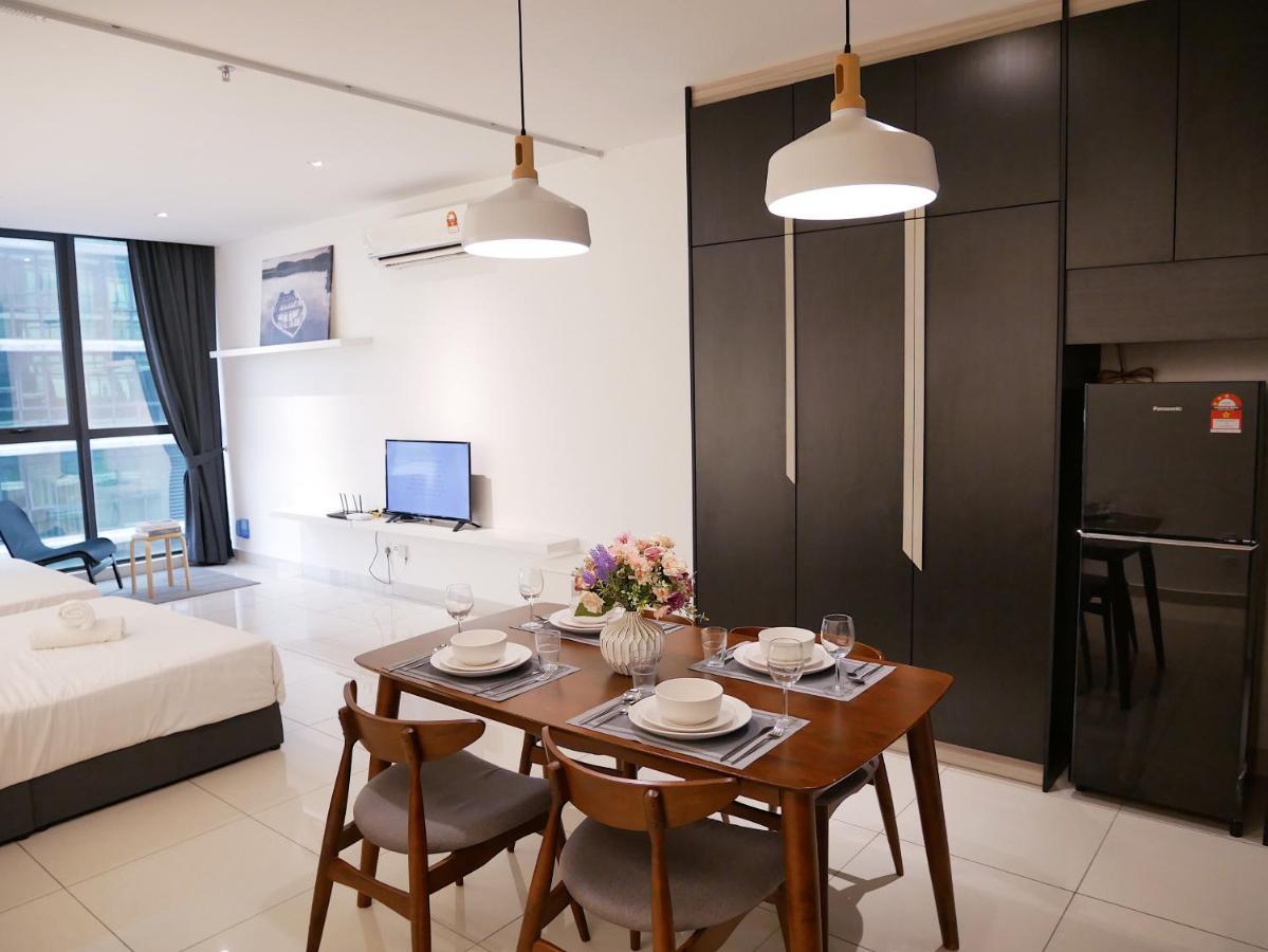 Atria Sofo Suites - เปอตาลิงจายา ภายนอก รูปภาพ