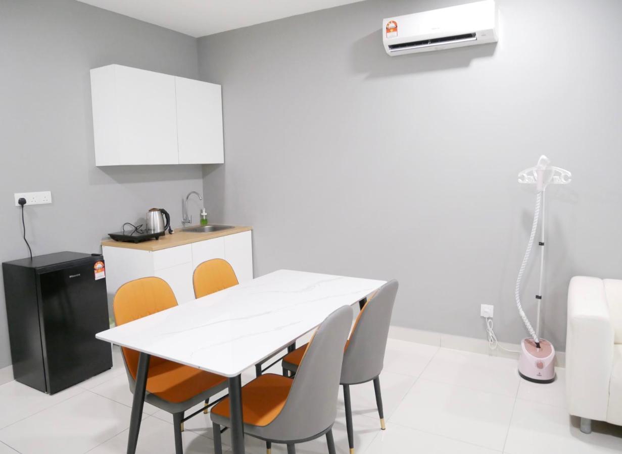 Atria Sofo Suites - เปอตาลิงจายา ภายนอก รูปภาพ
