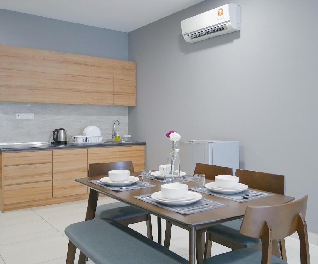 Atria Sofo Suites - เปอตาลิงจายา ภายนอก รูปภาพ